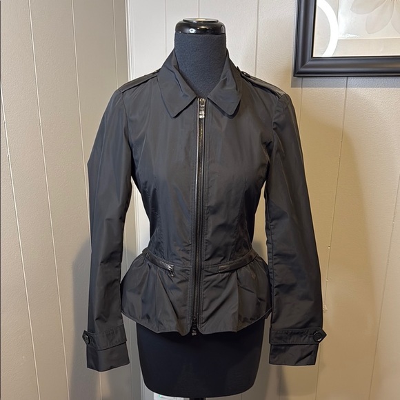 Burberry Women’s 2 Charcoal Utility Jacket Peplum Waist - Picture 1 of 6